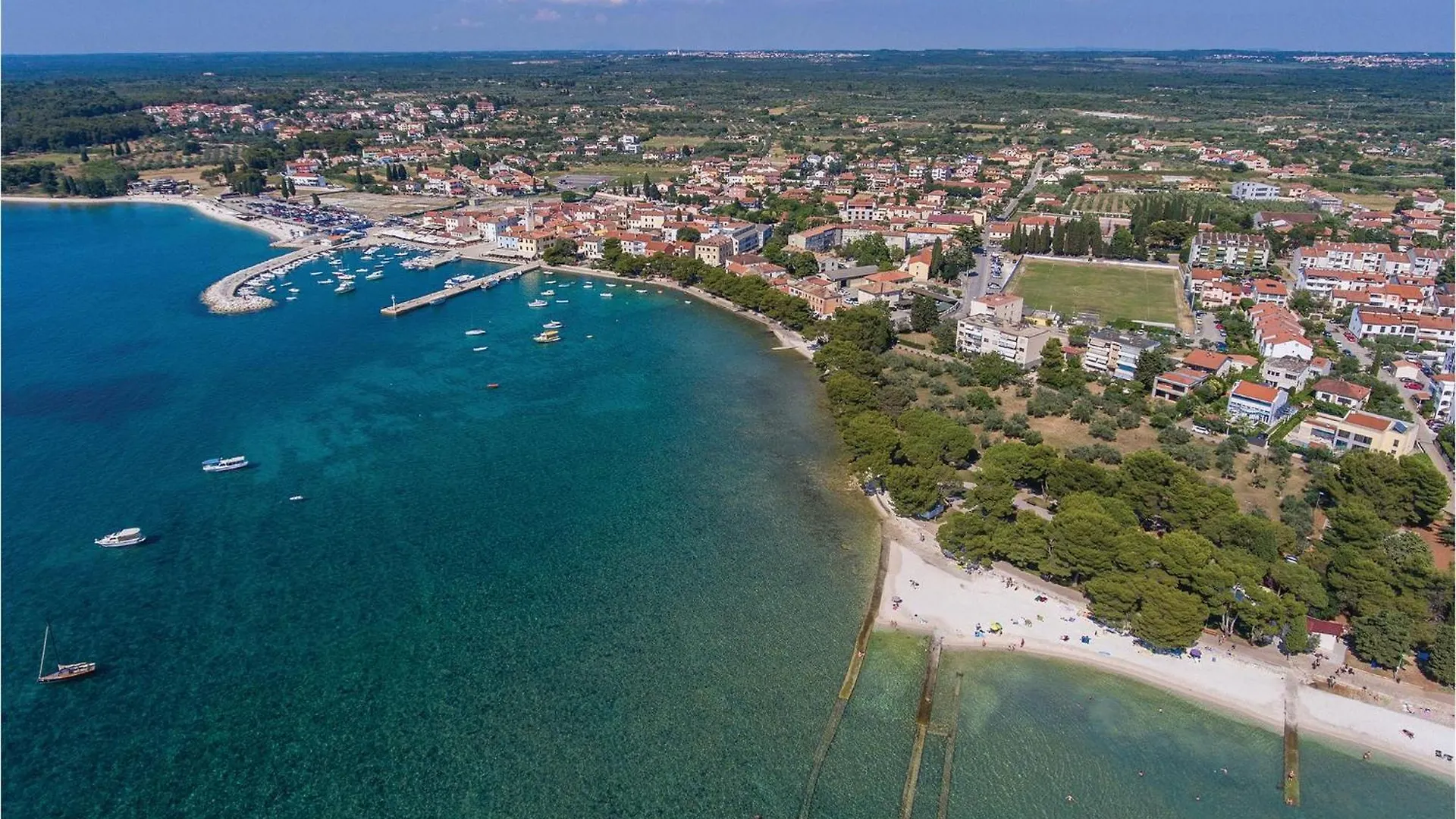 Gorgeous Home In Valbandon Croatia