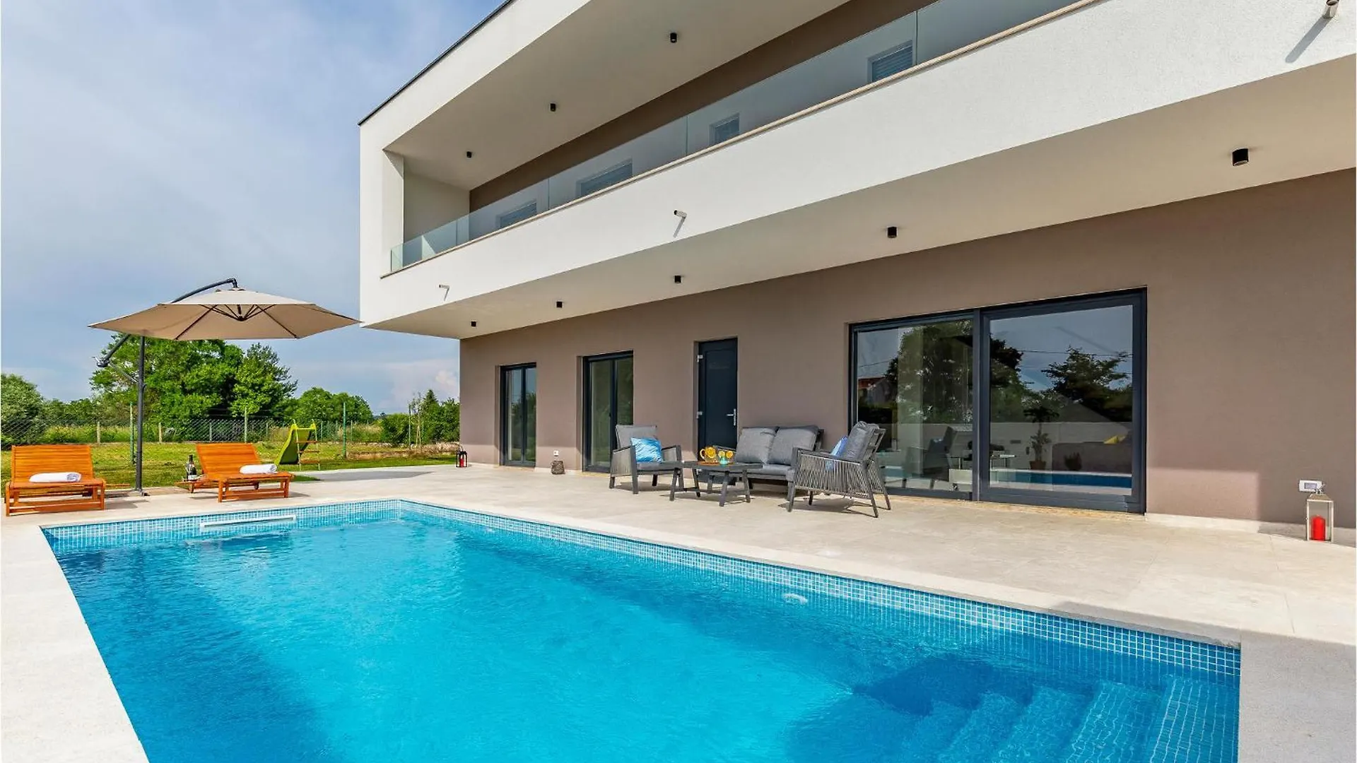 Holiday home Gorgeous Home In Valbandon