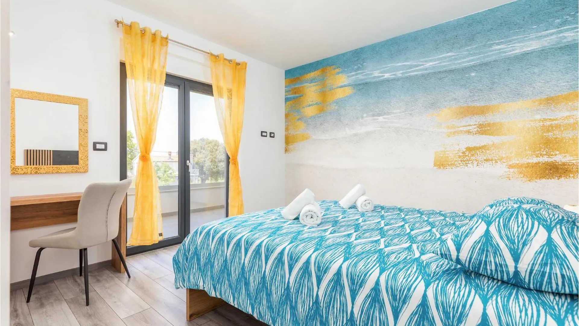 Gorgeous Home In Valbandon Croatia